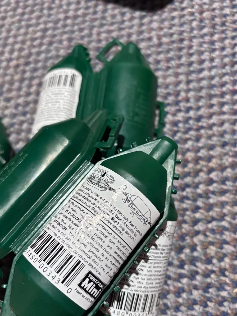 Green Plastic Mini twist and seal waterproof covers - Pack of 5. NWT